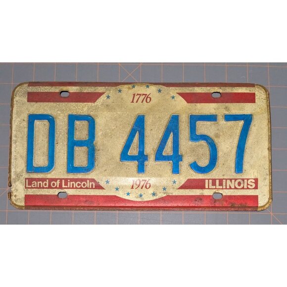 Vintage 1976 Illinois License Plate DB 4457 Bicentennial - Picture 1 of 9